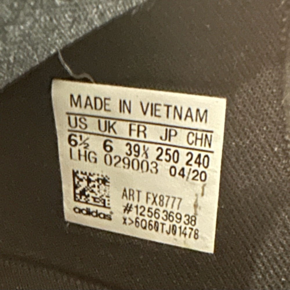 NMD R1 adidas VI - Picture 6 of 7